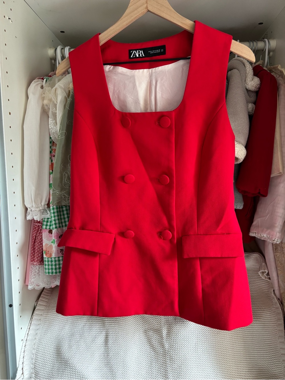 Zara Bright Red Double-Breasted Sleeveless Blazer Vest